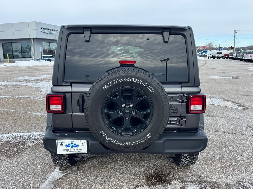 Used 2021 Jeep Wrangler Unlimited Sport image 4