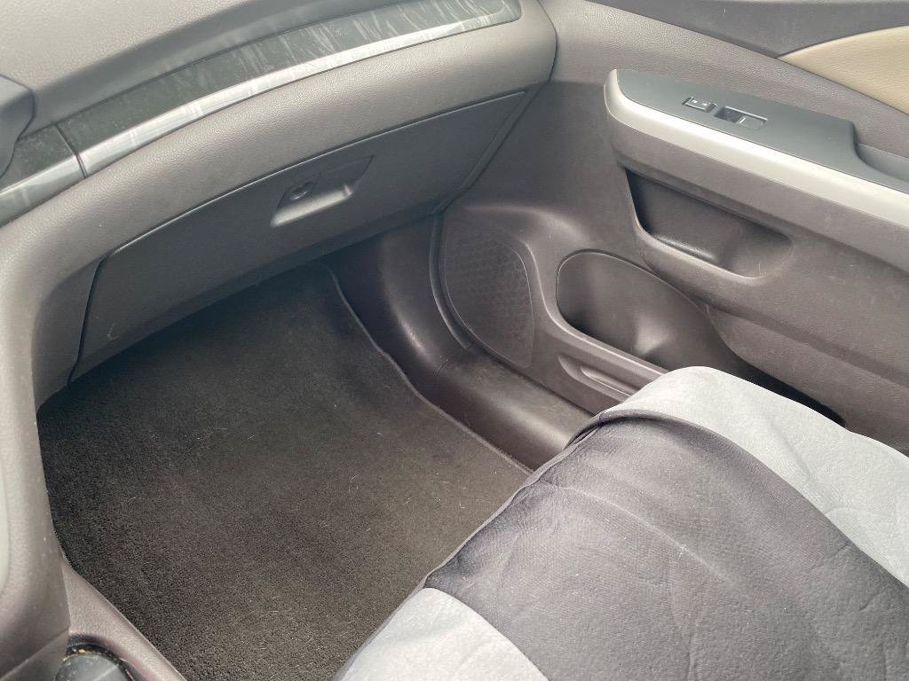 Used 2013 Honda CR-V EX-L image 32