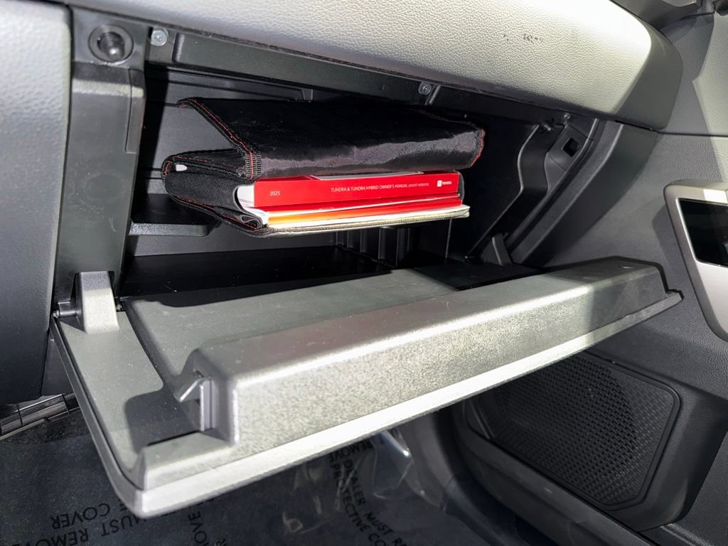 Used 2025 Toyota Tundra Limited w/ TRD Off-Road Package AWD/4WD image 30