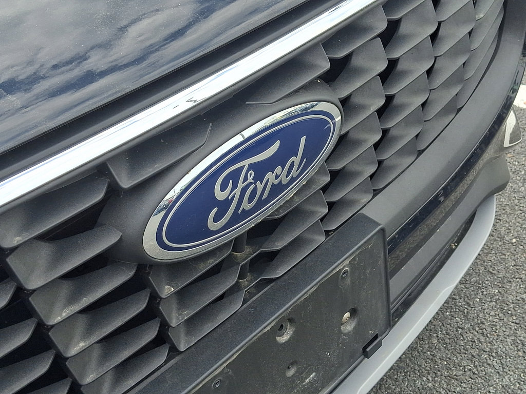 Used 2024 Ford Escape Active AWD/4WD image 4