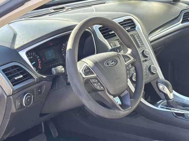 Used 2014 Ford Fusion S image 28