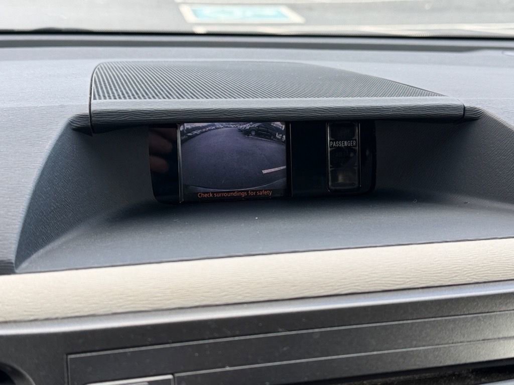 Used 2012 Toyota Sienna LE image 23