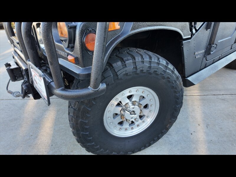 Used 1997 HUMMER H1 4-Door Wagon AWD/4WD image 4