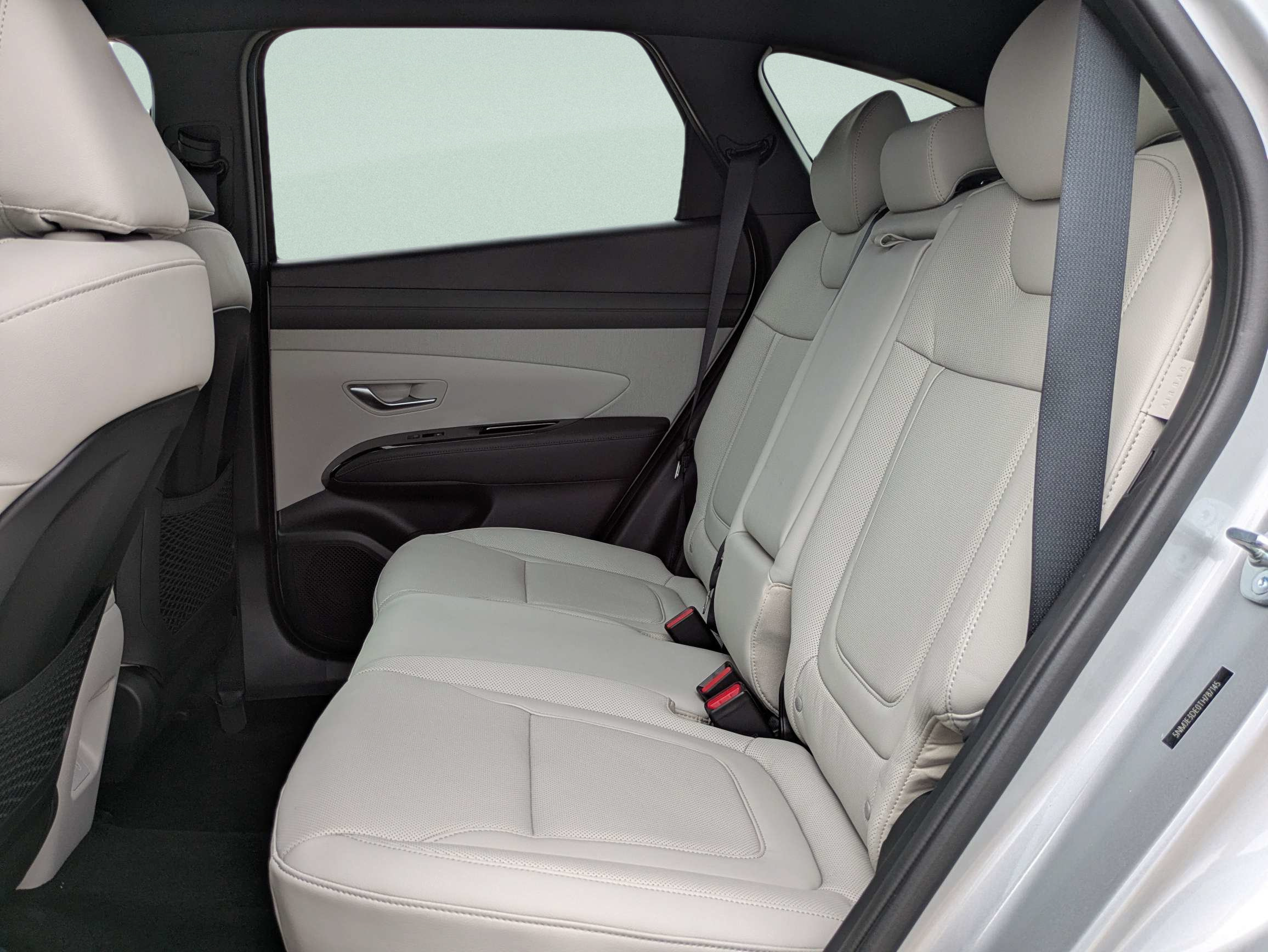 New 2026 Hyundai Tucson Limited FWD image 17