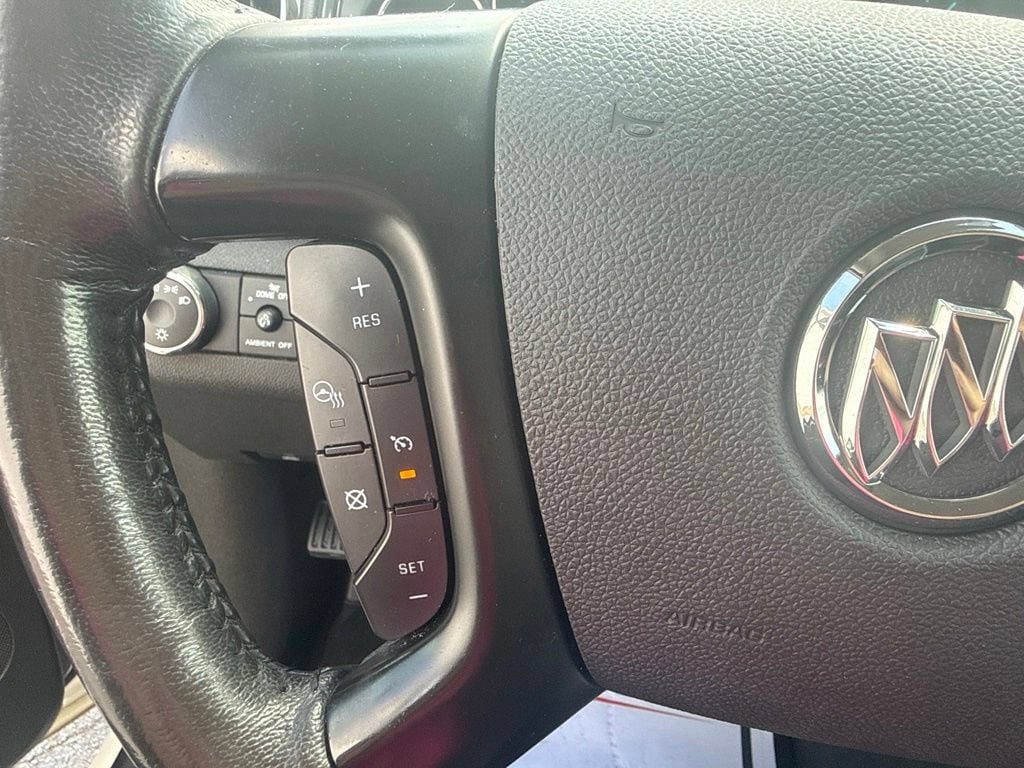 Used 2015 Buick Enclave Premium FWD image 22