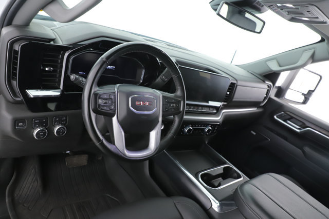 Used 2025 GMC Sierra 2500 SLT AWD/4WD image 20