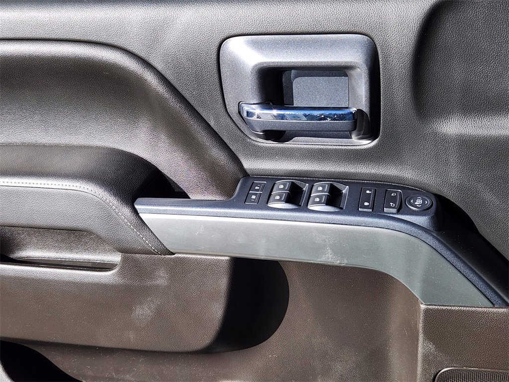 Used 2017 Chevrolet Silverado 1500 LT w/ All Star Edition image 6