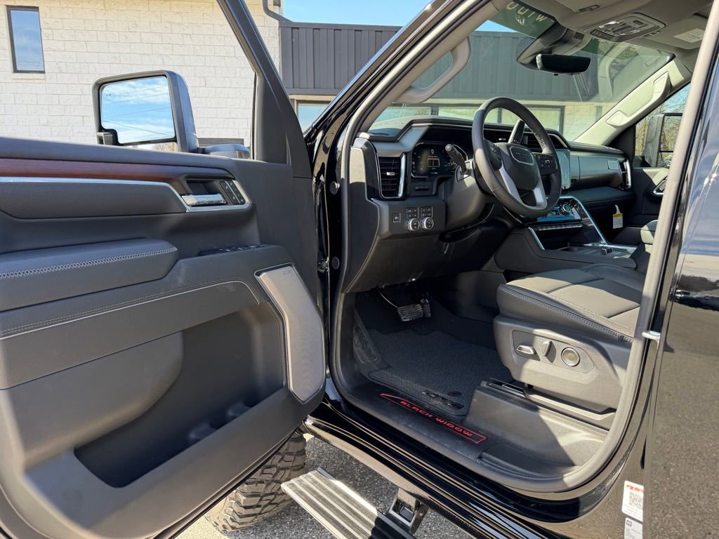 New 2026 GMC Sierra 2500 Denali w/ Denali Reserve Package image 27