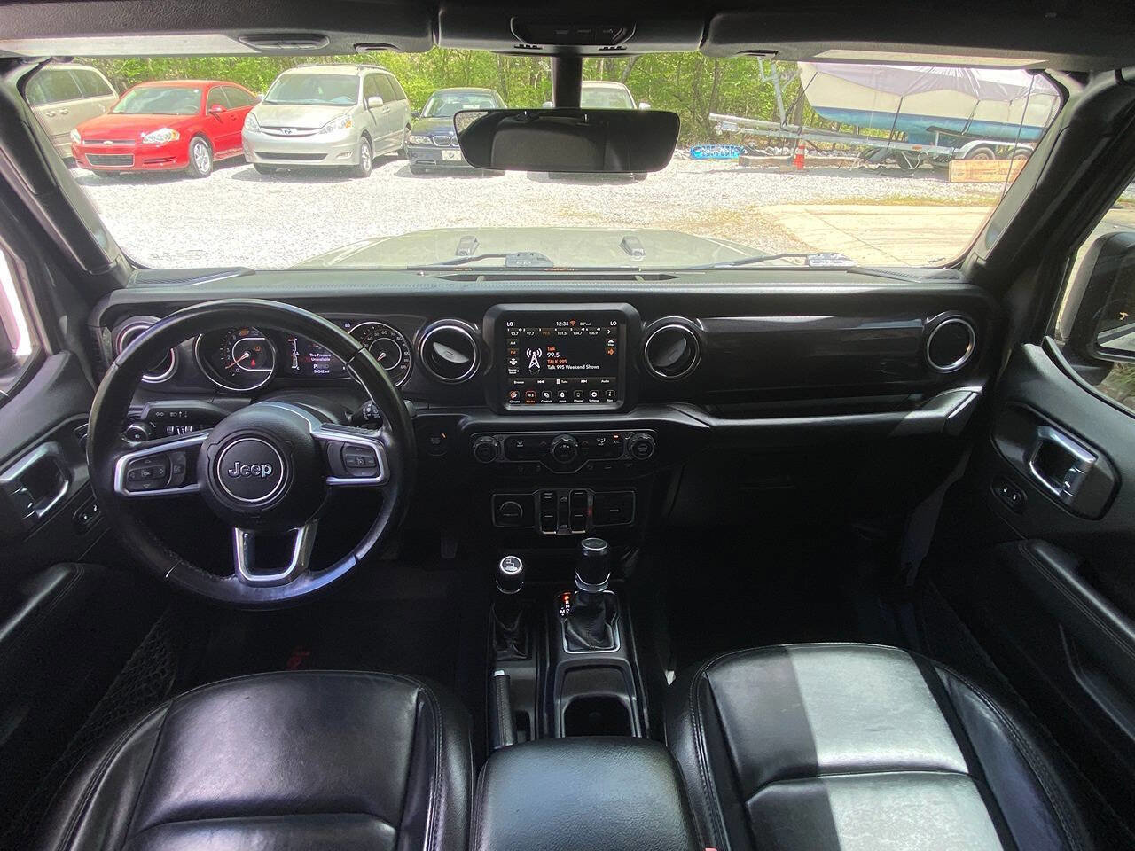 Used 2021 Jeep Wrangler Unlimited Sahara image 8