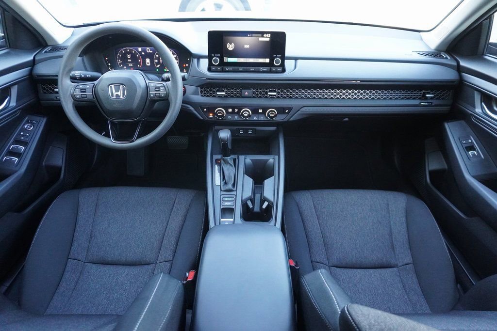 Used 2024 Honda Accord EX image 18