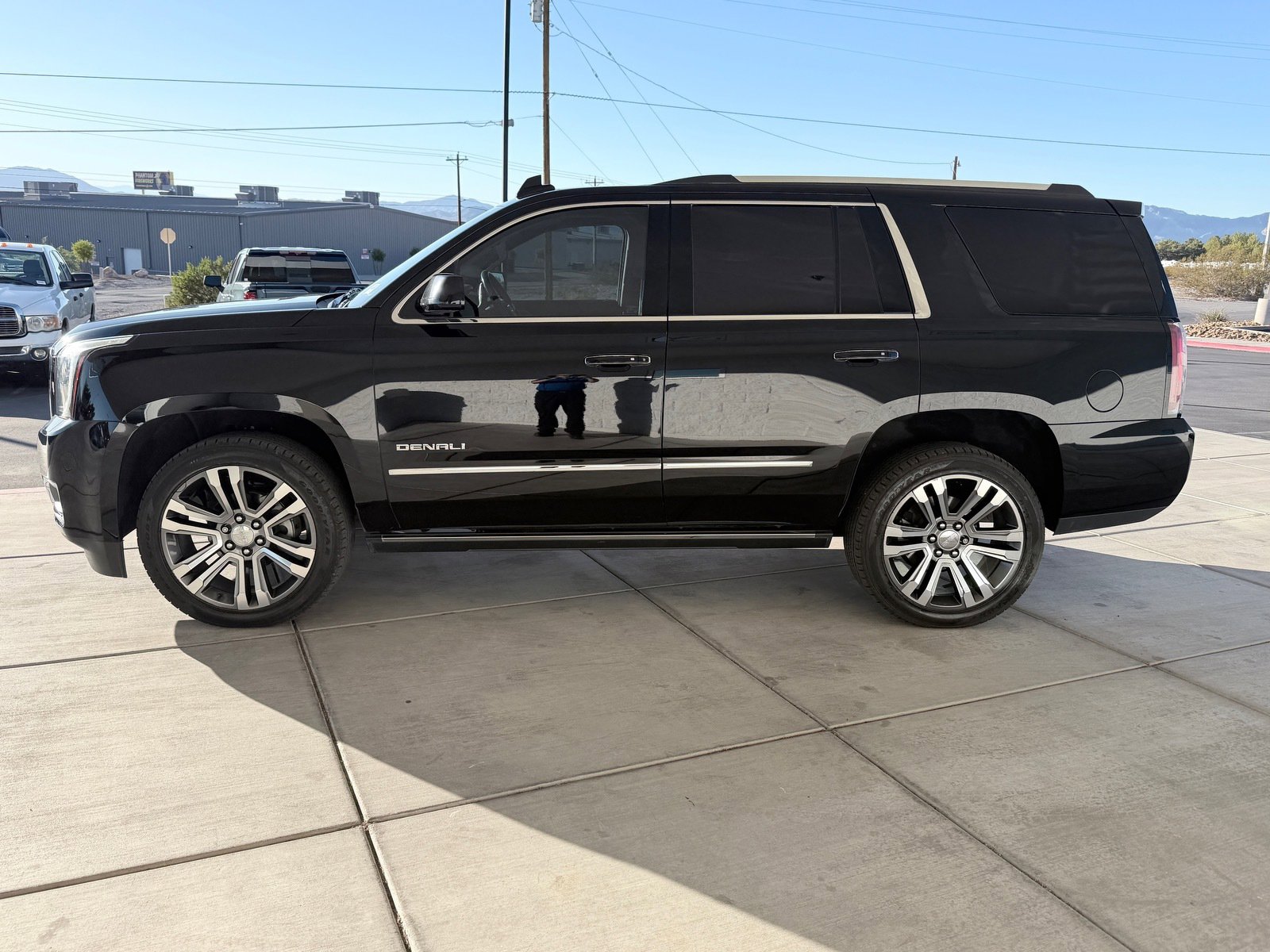 Used 2018 GMC Yukon Denali w/ Denali Ultimate Package image 6