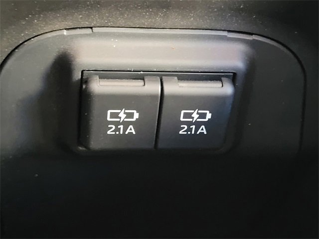 Used 2020 Toyota RAV4 XLE image 15