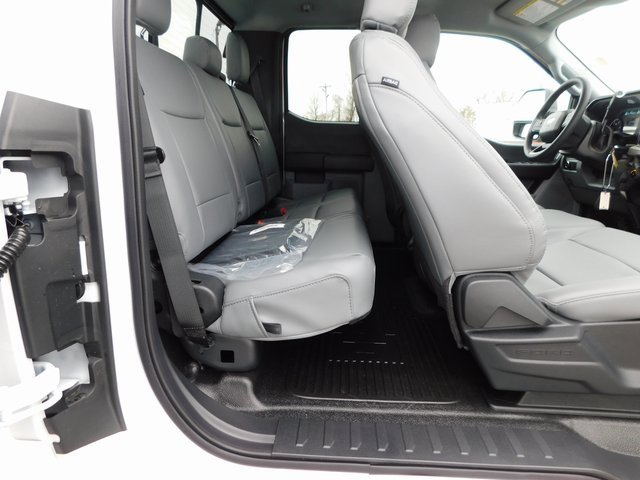 New 2025 Ford F350 XL w/ XL Off-Road Package image 23