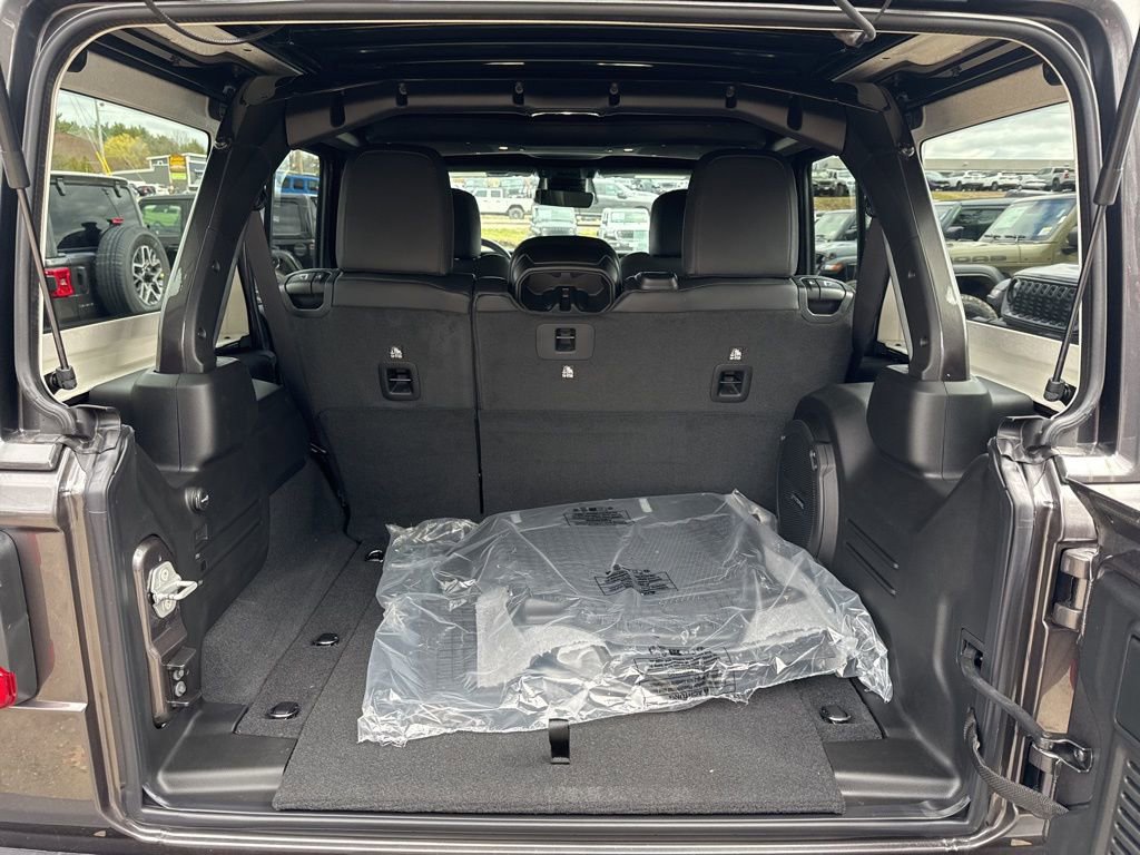 New 2026 Jeep Wrangler Sahara image 25