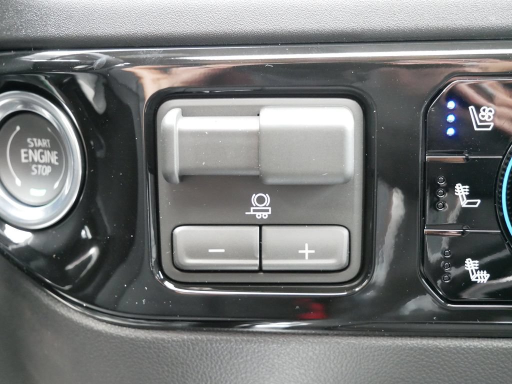 New 2026 Chevrolet Silverado 2500 LTZ w/ LTZ Plus Package AWD/4WD image 25