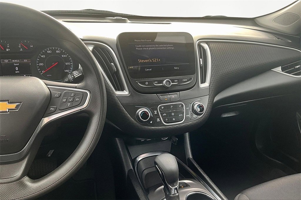 Used 2025 Chevrolet Malibu LT image 6