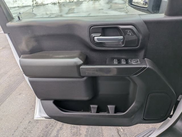 Used 2024 GMC Sierra 3500 Pro w/ Convenience Package image 11