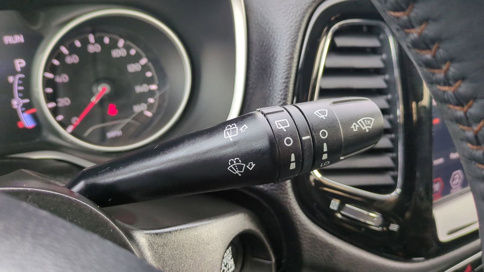 Used 2020 Jeep Compass Limited image 26