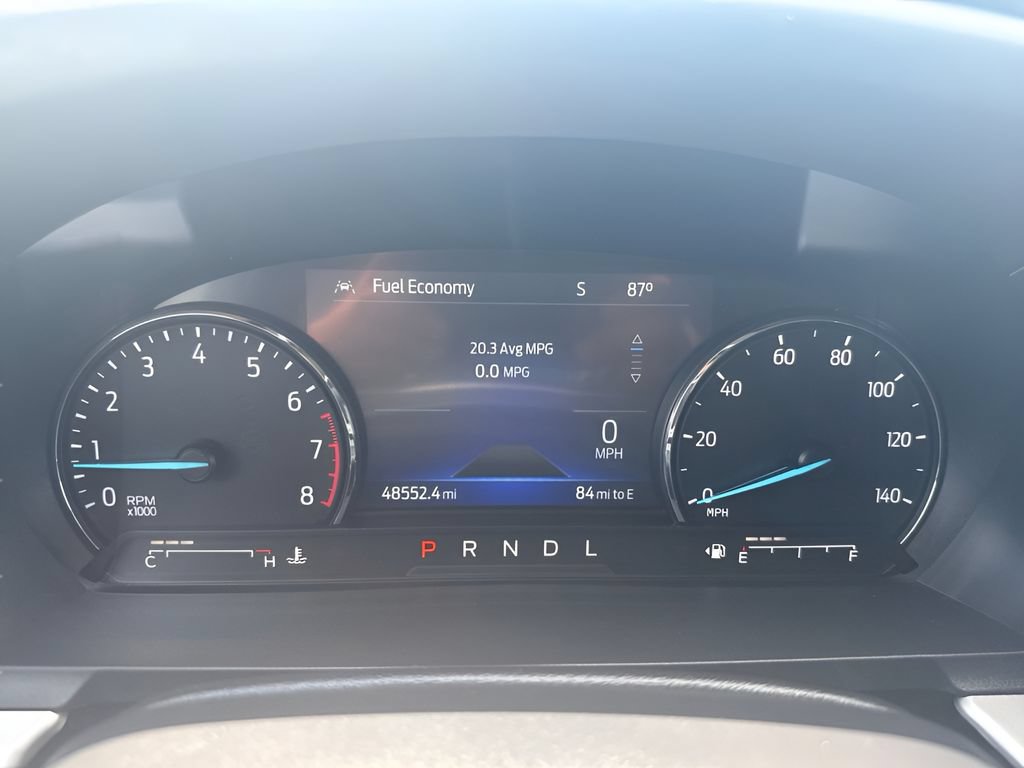 Used 2022 Ford Explorer XLT w/ Equipment Group 202A AWD/4WD image 17