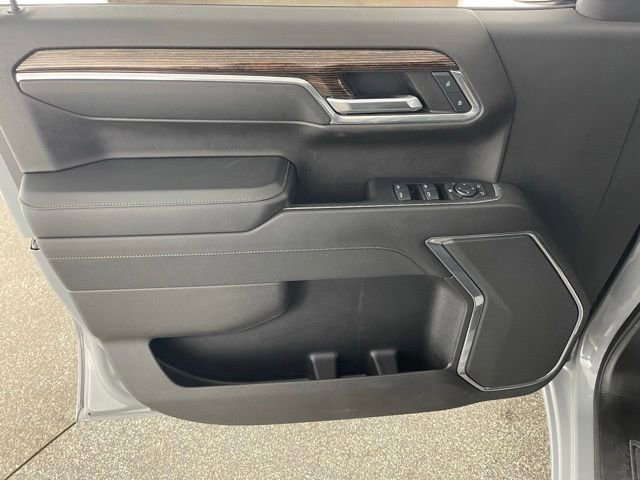 Used 2024 GMC Sierra 1500 Elevation AWD/4WD image 3