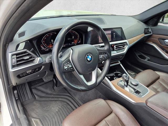 Used 2019 BMW 330i Sedan w/ Convenience Package RWD image 10