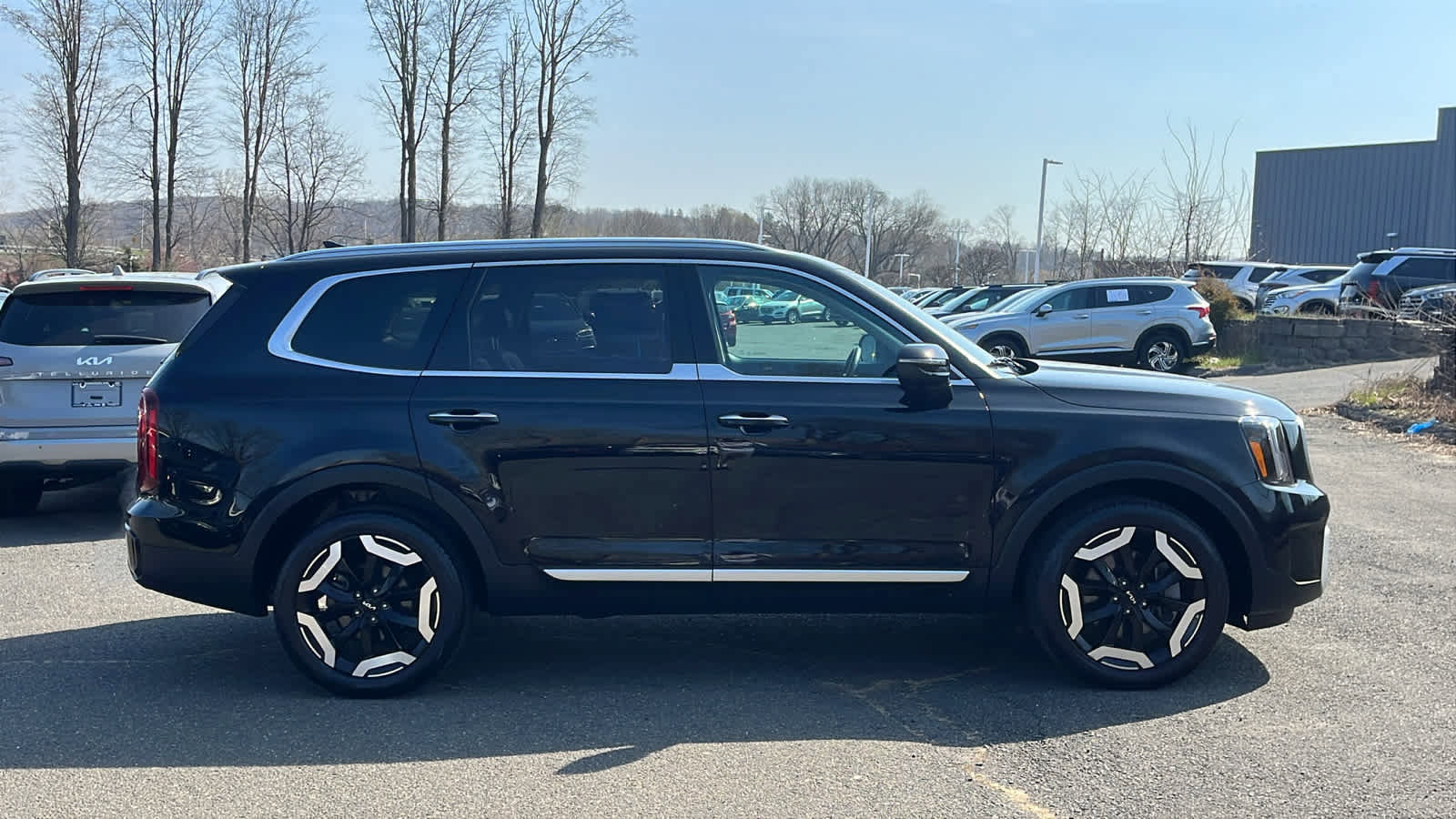 Used 2024 Kia Telluride S w/ S Sunroof Package AWD/4WD image 7