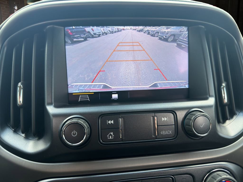 Certified 2022 GMC Canyon AT4 w/ Trailering Package AWD/4WD image 25