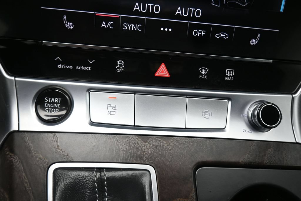 Used 2021 Audi A6 3.0T Premium w/ Convenience Package AWD/4WD image 28