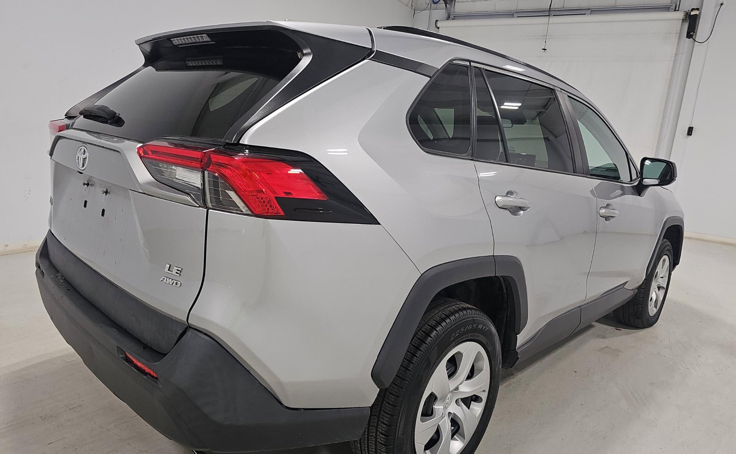 Used 2020 Toyota RAV4 LE w/ All Weather Liner Package image 3