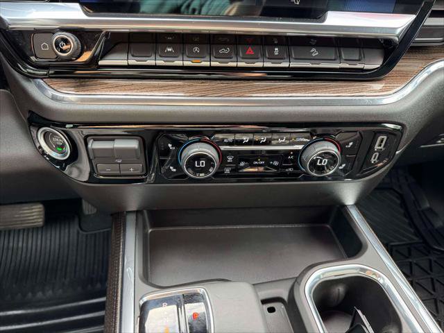 Used 2023 Chevrolet Silverado 1500 RST w/ Convenience Package II AWD/4WD image 28