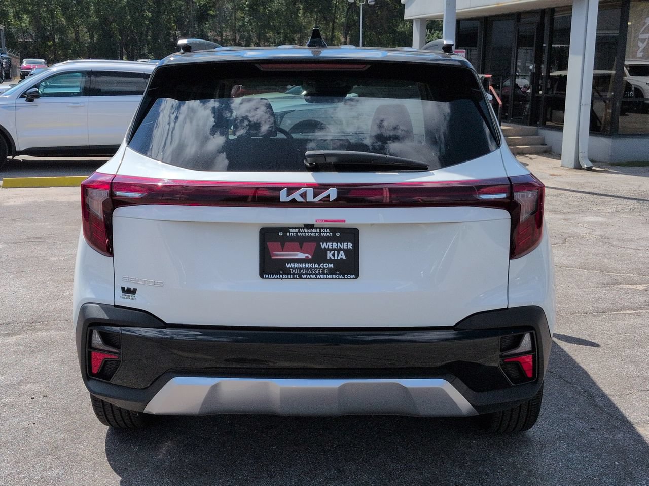 Used 2025 Kia Seltos S FWD image 6