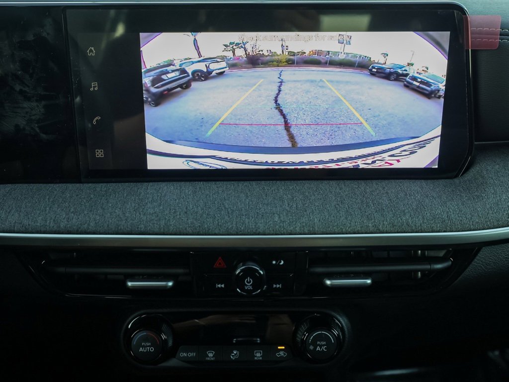 New 2026 Nissan Kicks SV image 30