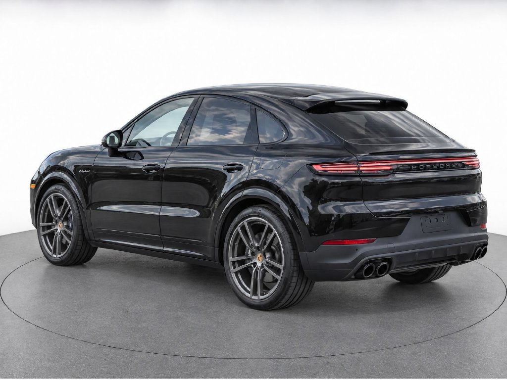 Certified 2022 Porsche Cayenne Platinum Edition AWD/4WD image 7