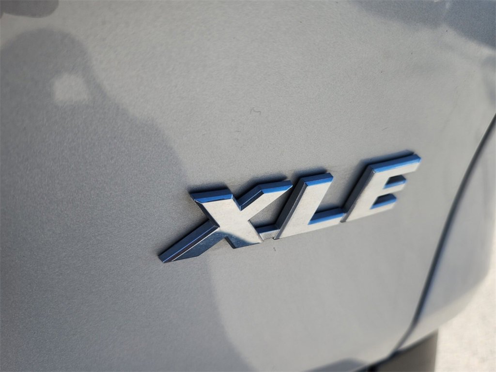 Used 2022 Toyota RAV4 XLE image 20