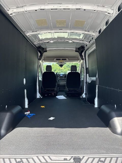 New 2025 Ford Transit 250 148 Medium Roof w/ Load Area Protection Package image 12