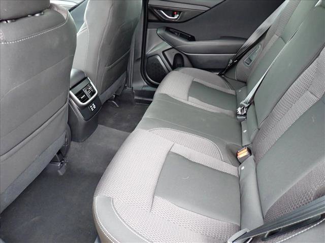 Used 2025 Subaru Outback Premium AWD/4WD image 10