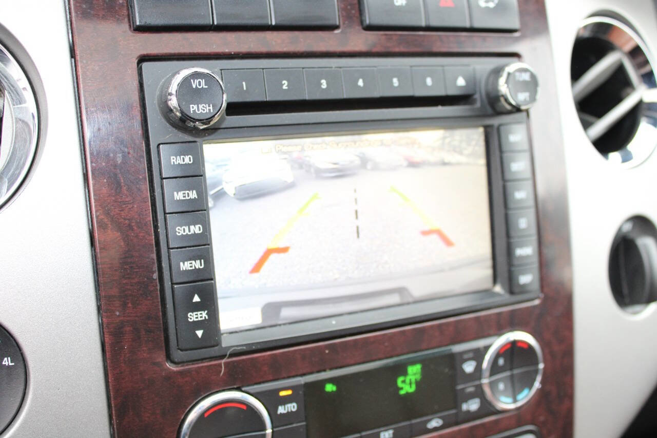 Used 2013 Ford Expedition EL King Ranch image 17