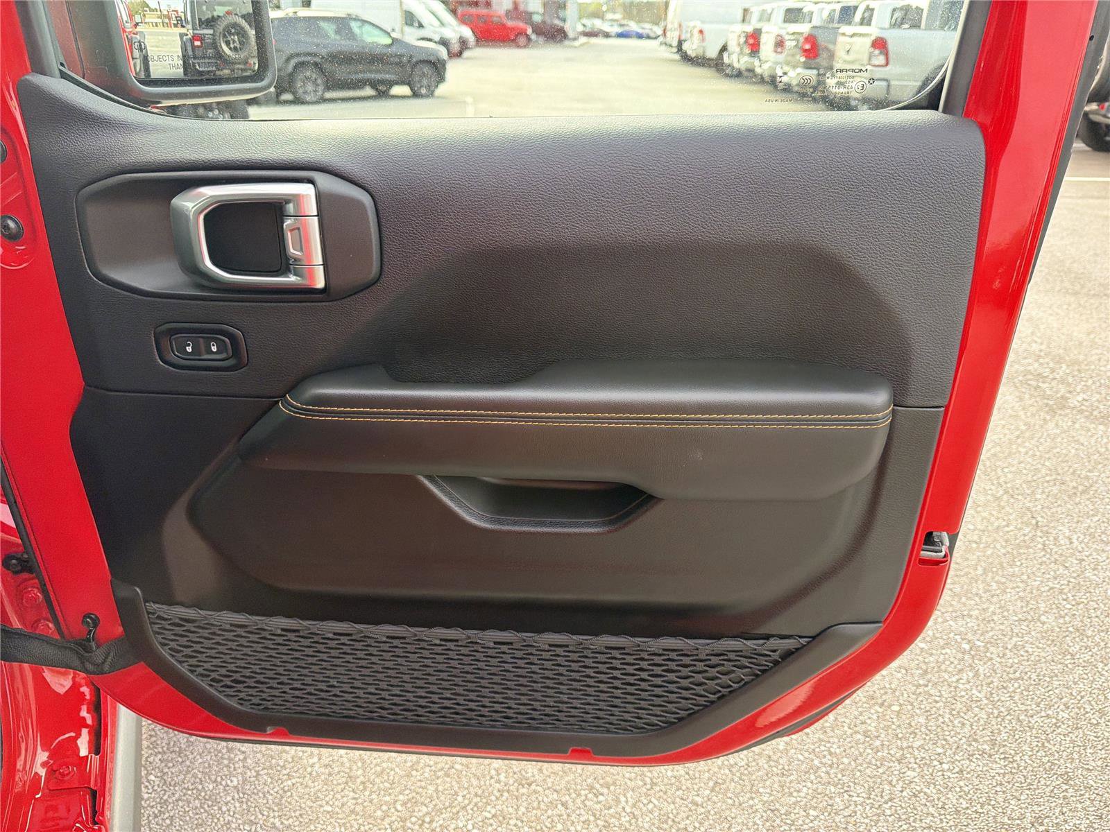 Used 2025 Jeep Wrangler Backcountry image 13