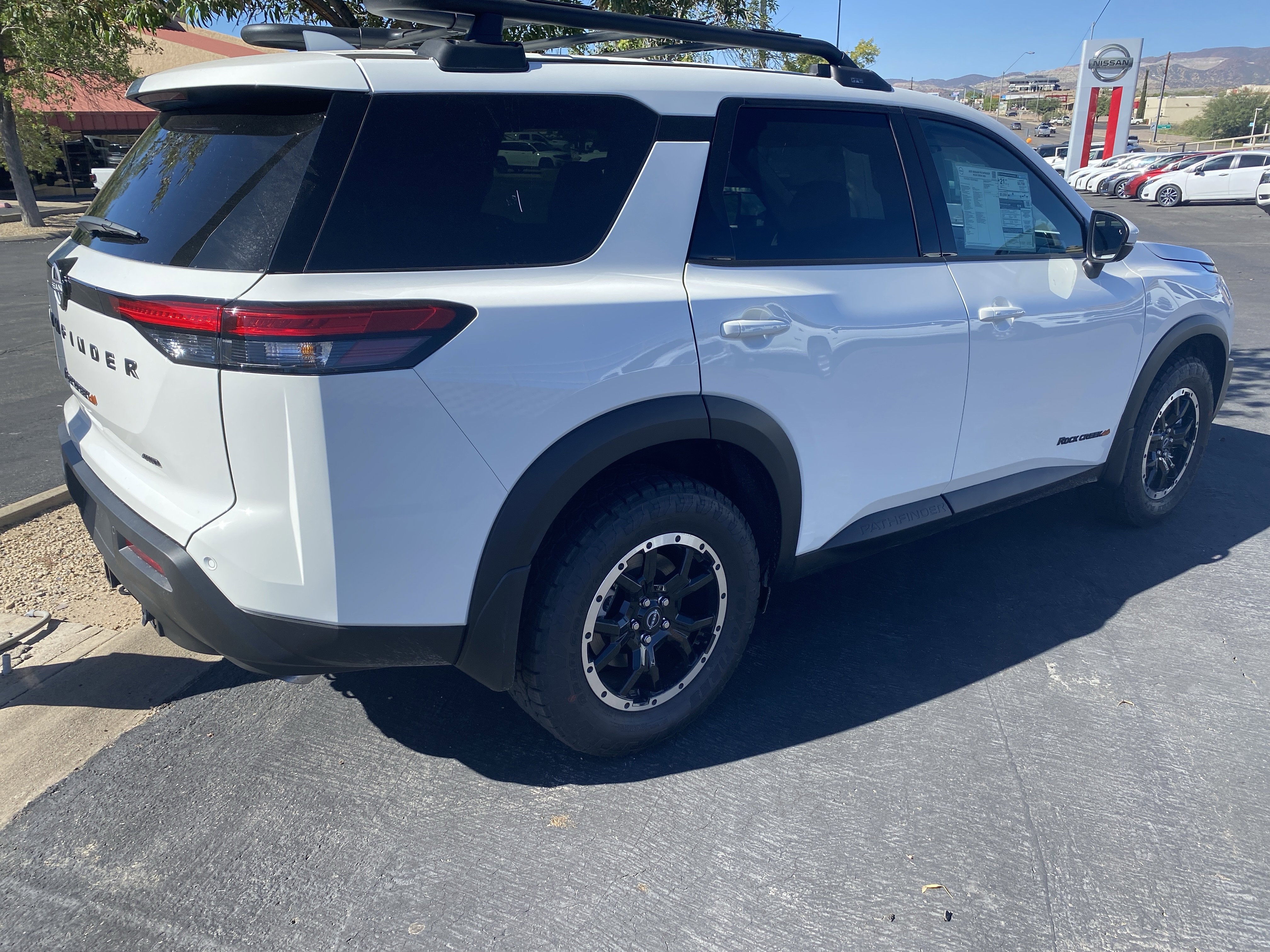 New 2025 Nissan Pathfinder Rock Creek image 4