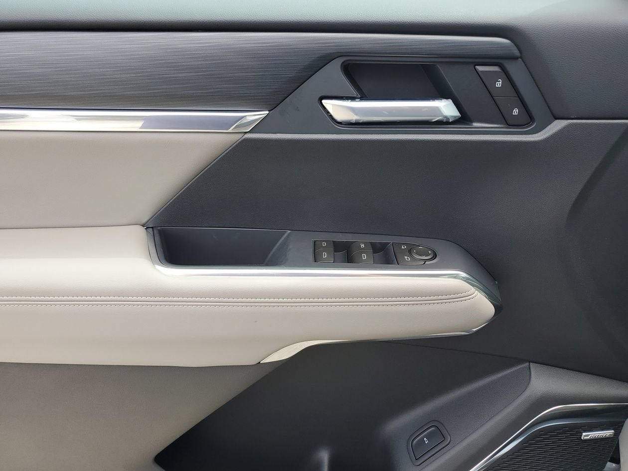 New 2027 GMC Acadia Elevation w/ Black Edition FWD image 17