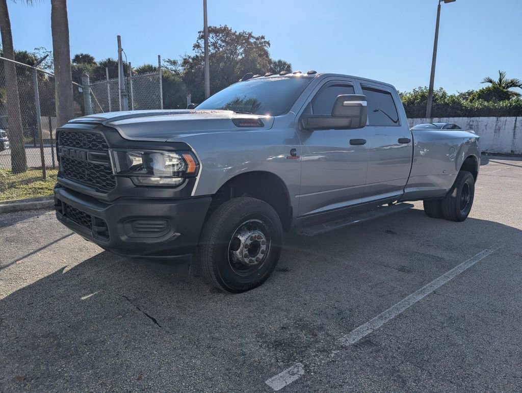 Used 2023 RAM 3500 Tradesman image 3