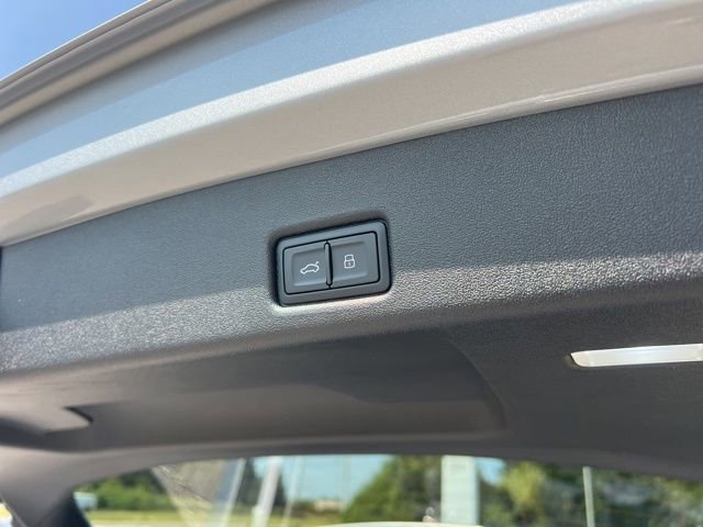 New 2025 Audi Q5 Premium Plus image 26