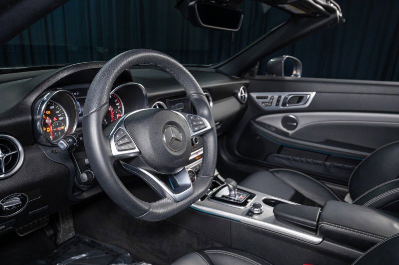 Used 2020 Mercedes-Benz SLC 300 image 19