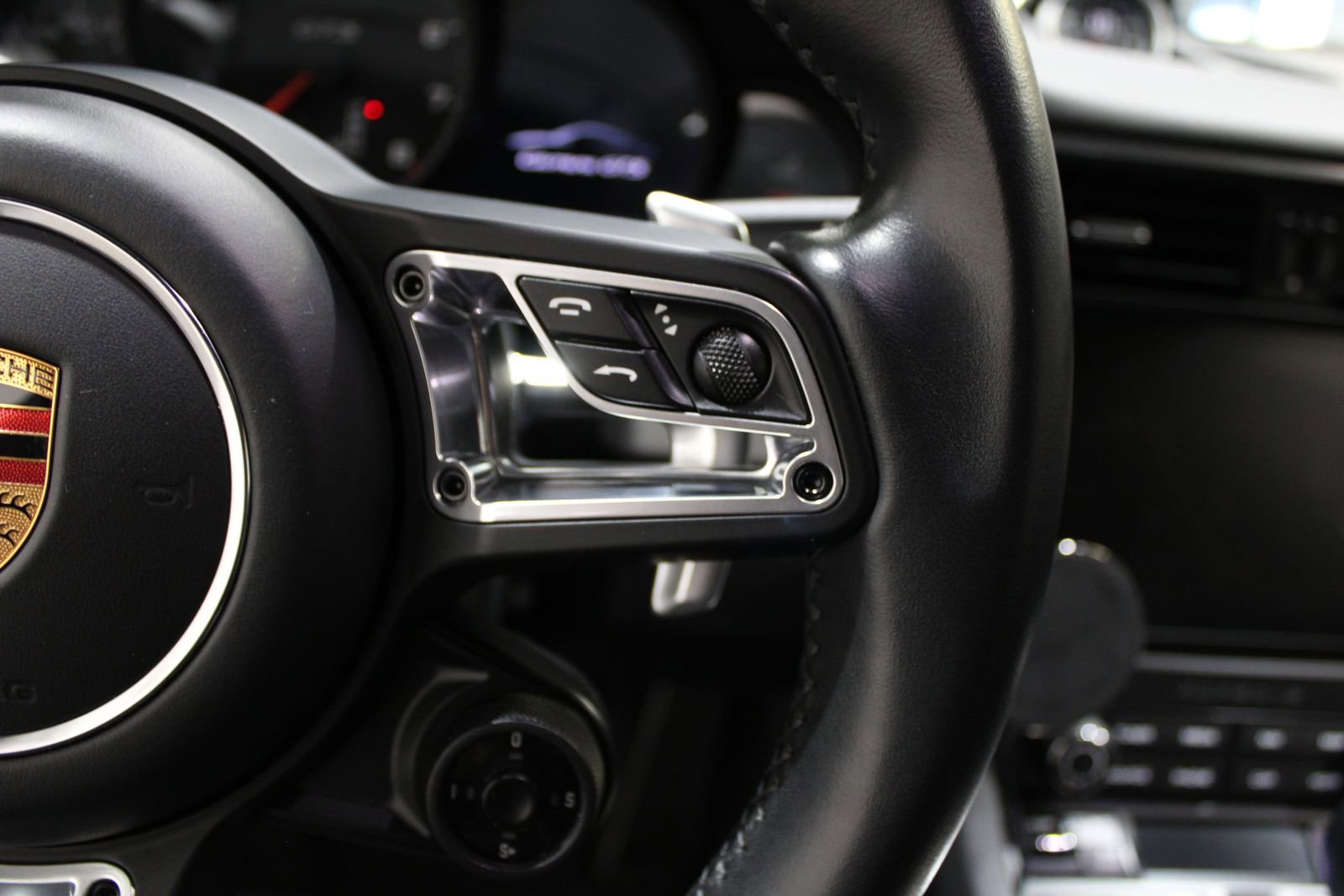 Used 2019 Porsche 911 Carrera GTS image 24