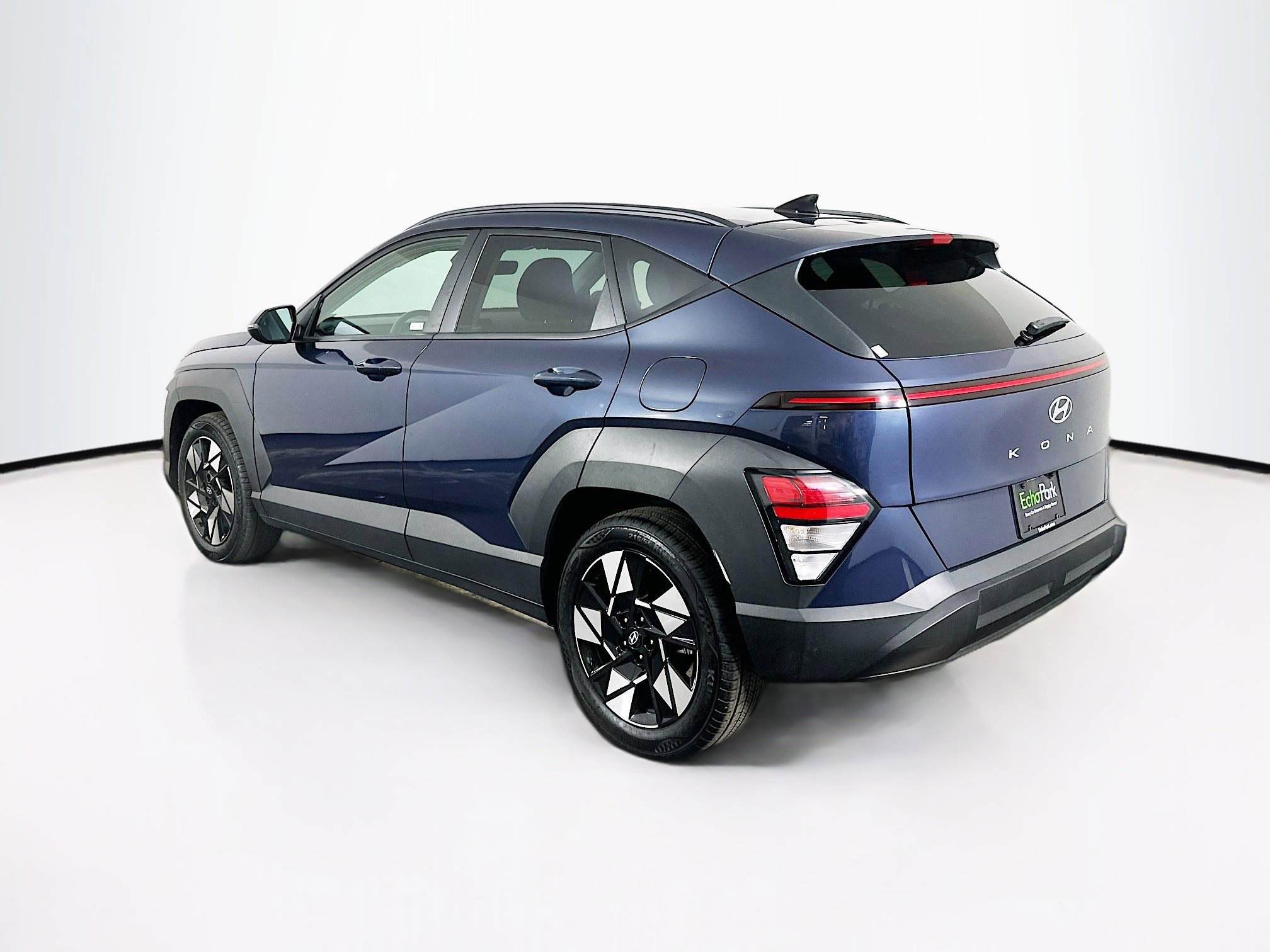 Used 2025 Hyundai Kona SEL image 5