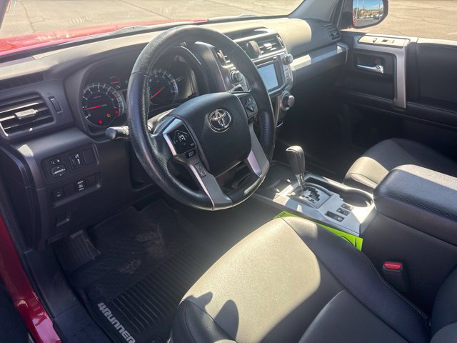 Used 2018 Toyota 4Runner SR5 Premium RWD image 25