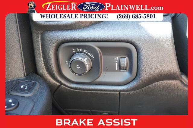 Used 2024 RAM 3500 Tradesman w/ Safety Group image 23