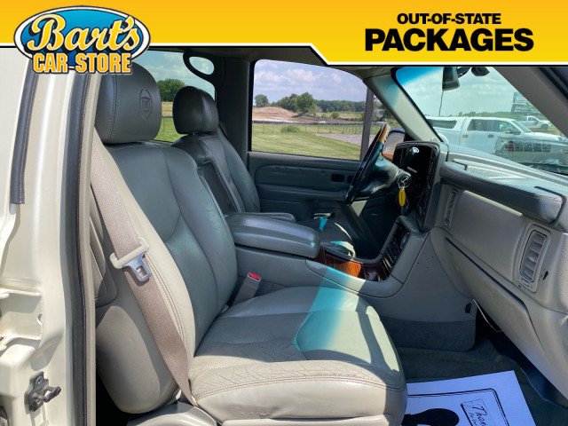 Used 2004 Cadillac Escalade AWD image 17