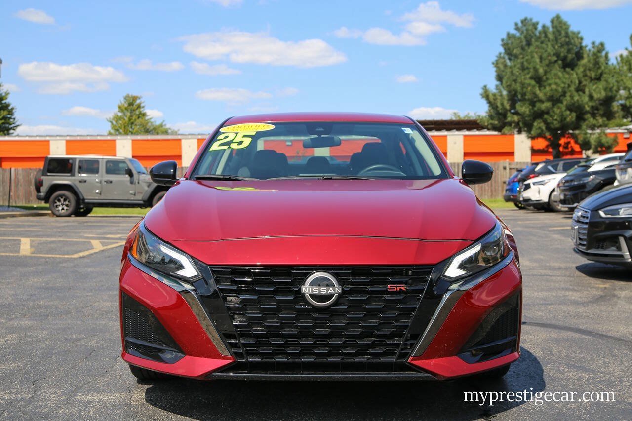 Used 2025 Nissan Altima 2.5 SV FWD image 13