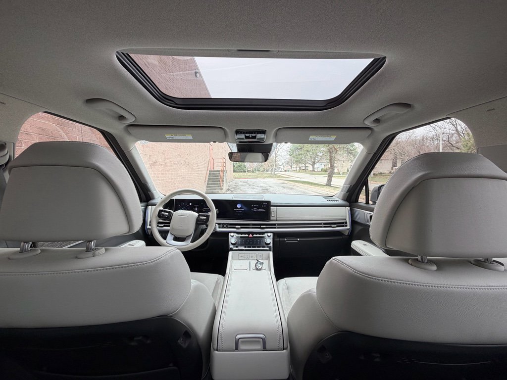 Used 2024 Hyundai Santa Fe Limited image 20